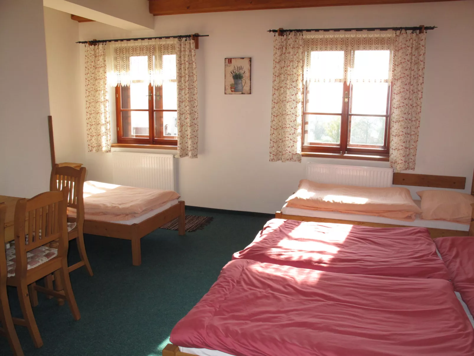 Růžovka-Inside