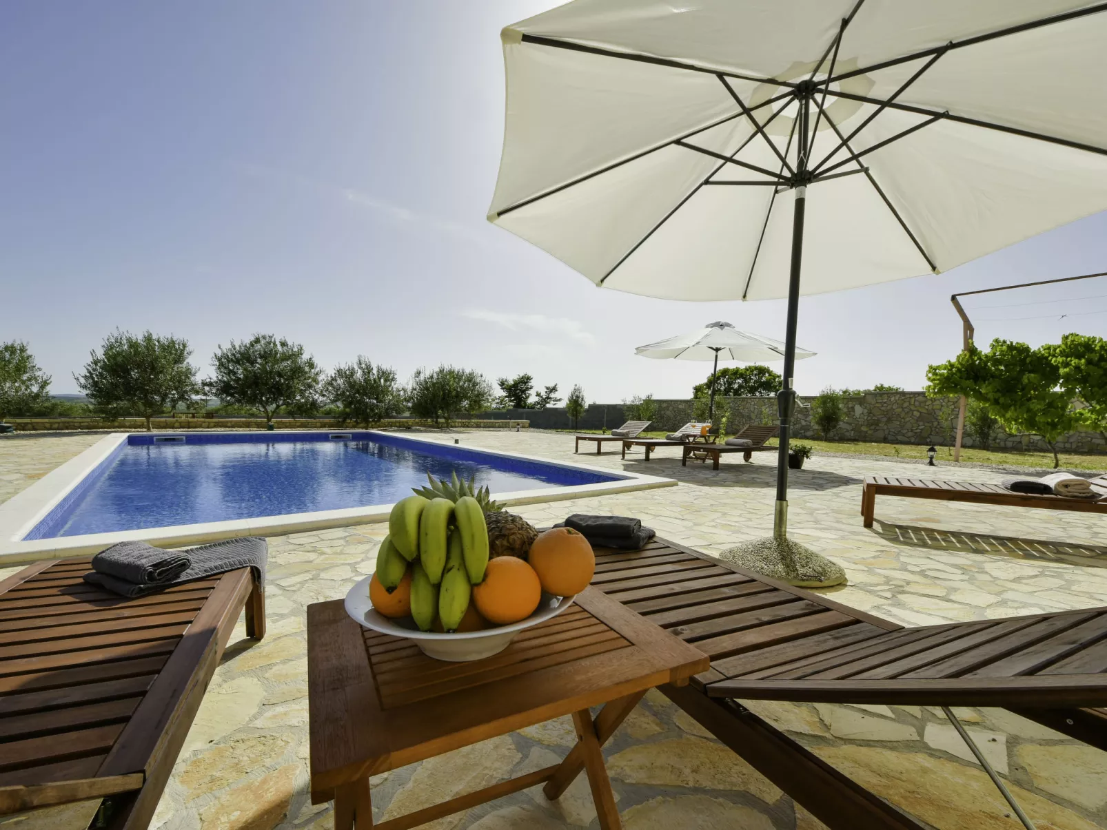 Villa Dalmacija-Outside