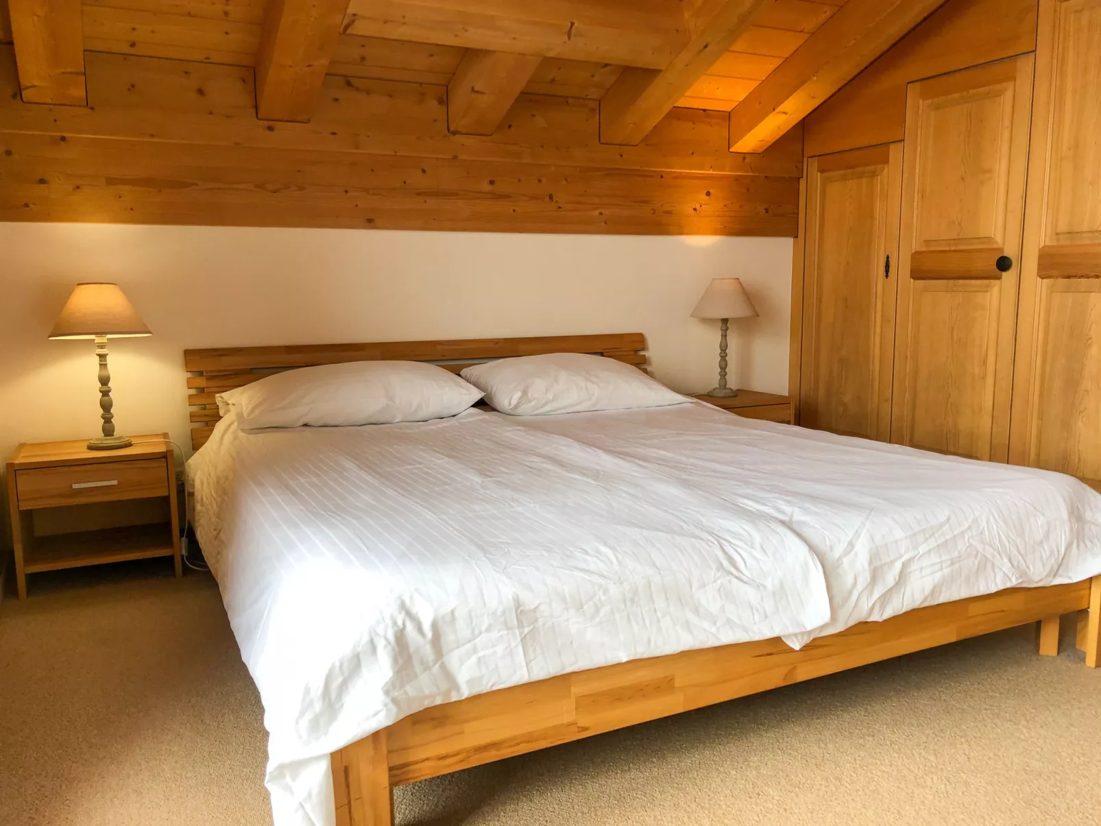 Chalet Snowflake-Inside