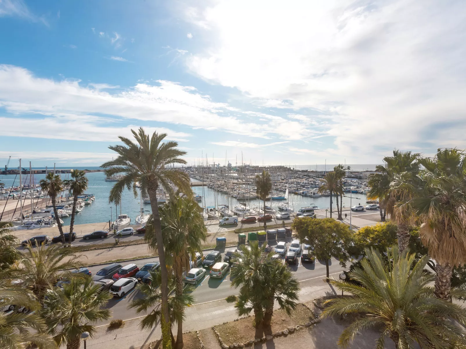 Port Vilanova-Outside