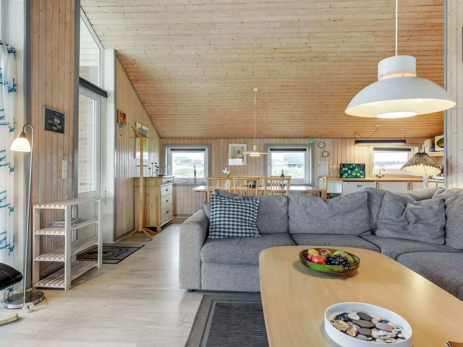"Elnur" - 100m from the sea-Inside