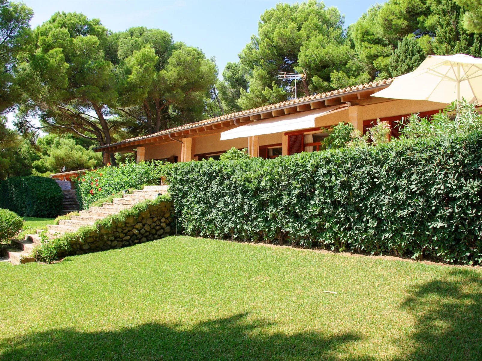 Finca L'Embat-Outside