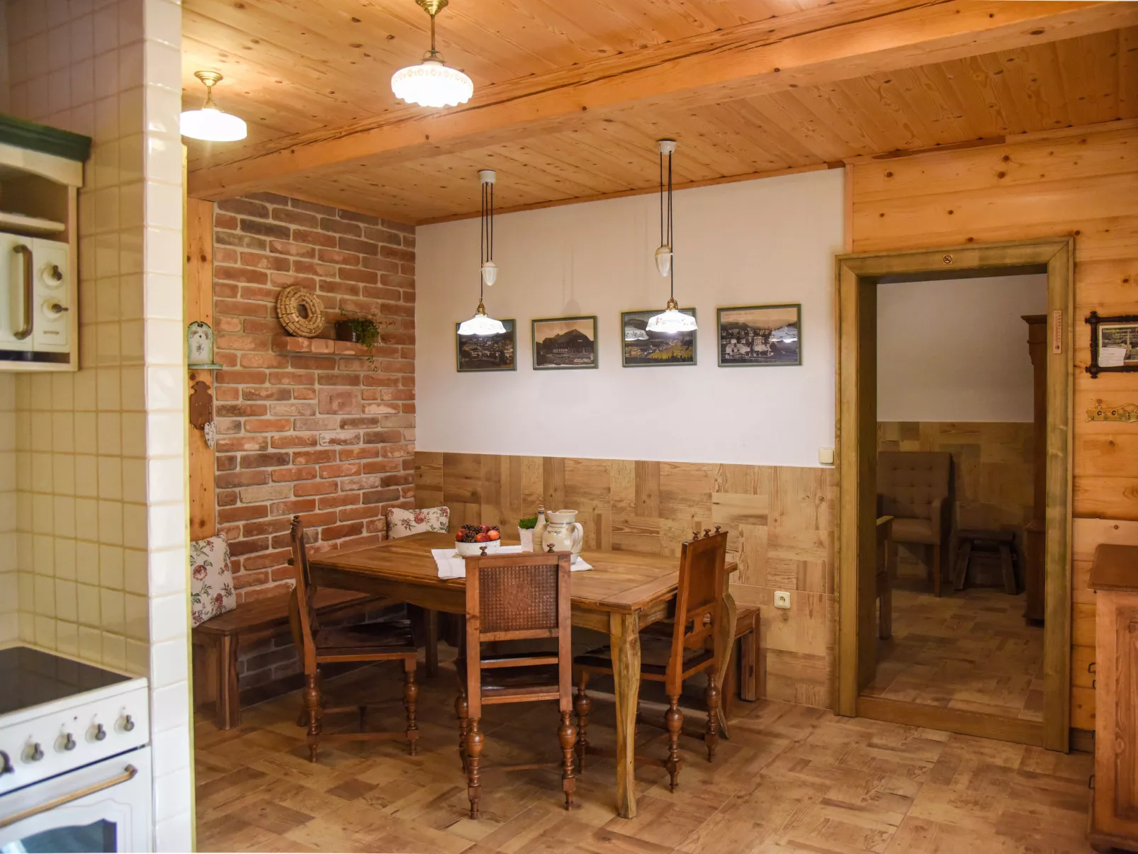 Stará Huť-Inside