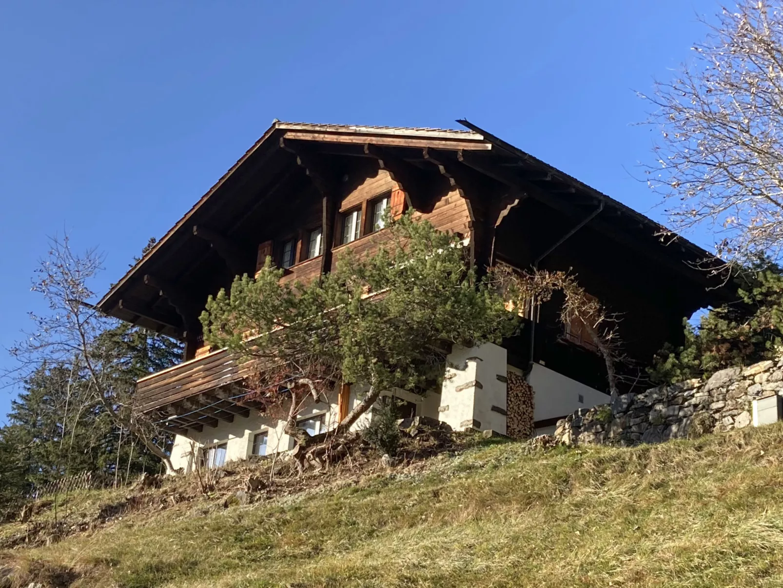 Jungfrau a d Ledi-Draußen