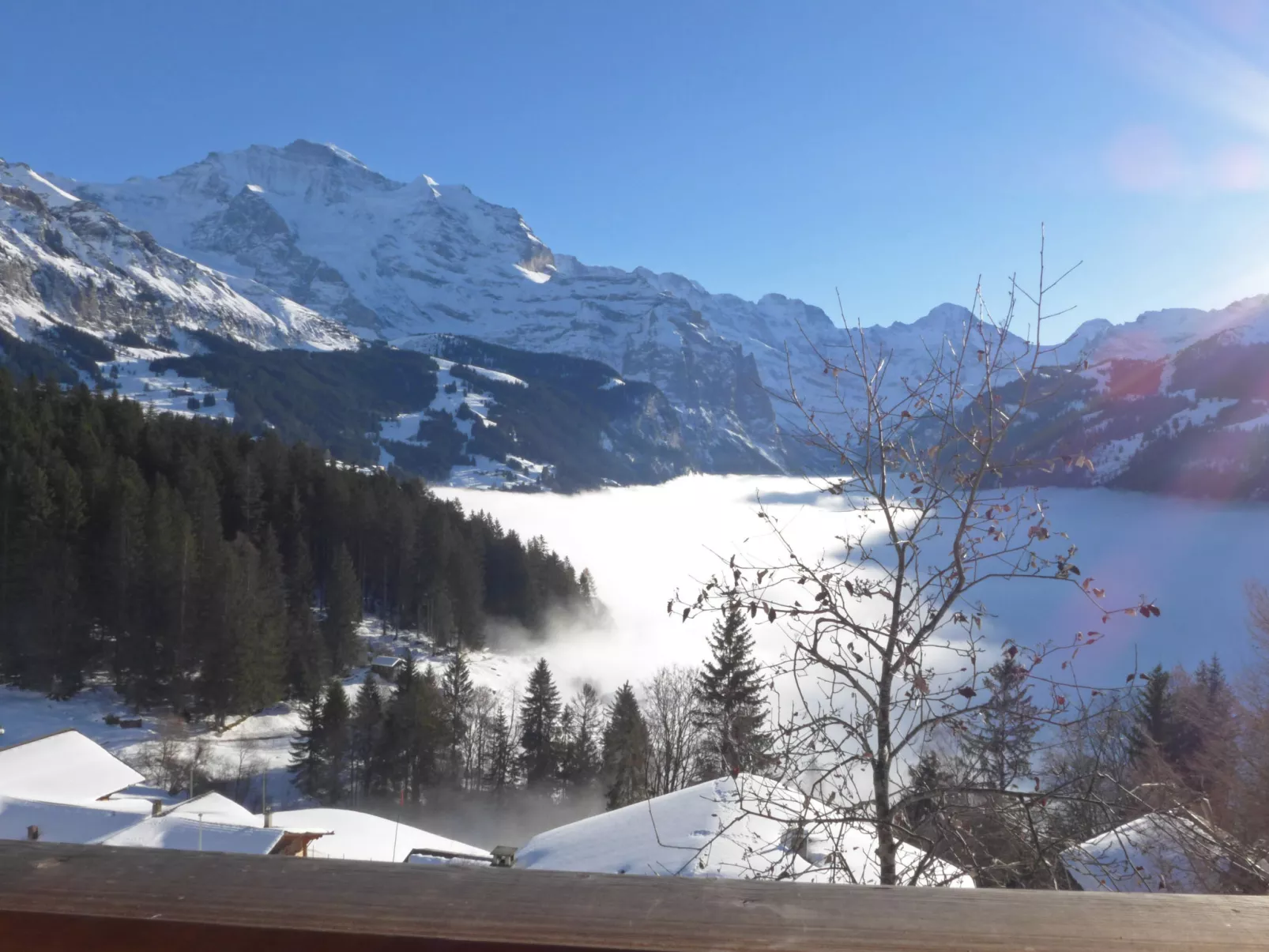 Jungfrau a d Ledi-Draußen