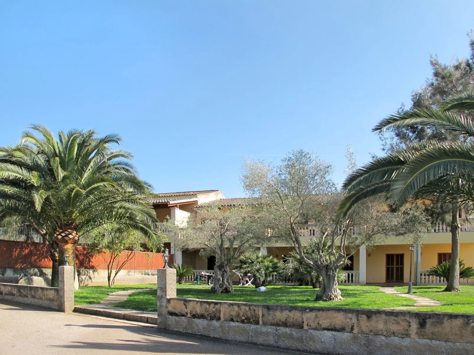 Finca Can Corritx-Outside