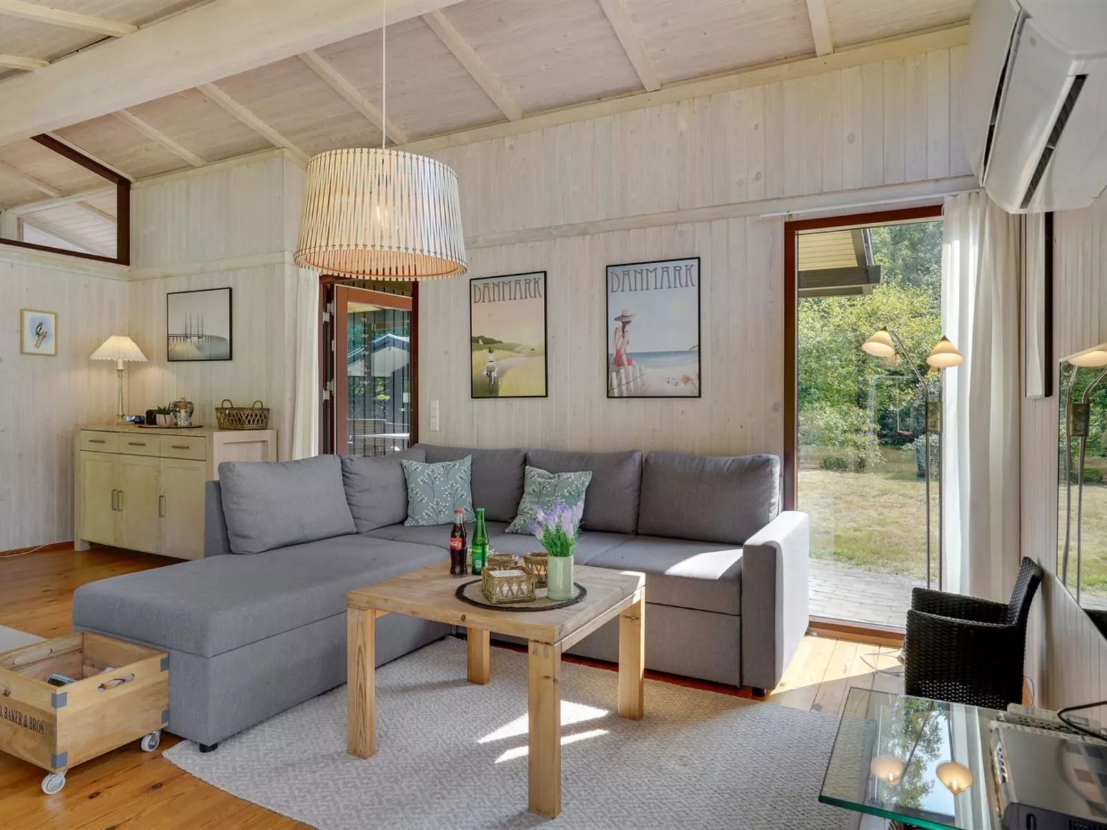 "Jelko" - 1.2km from the sea-Inside