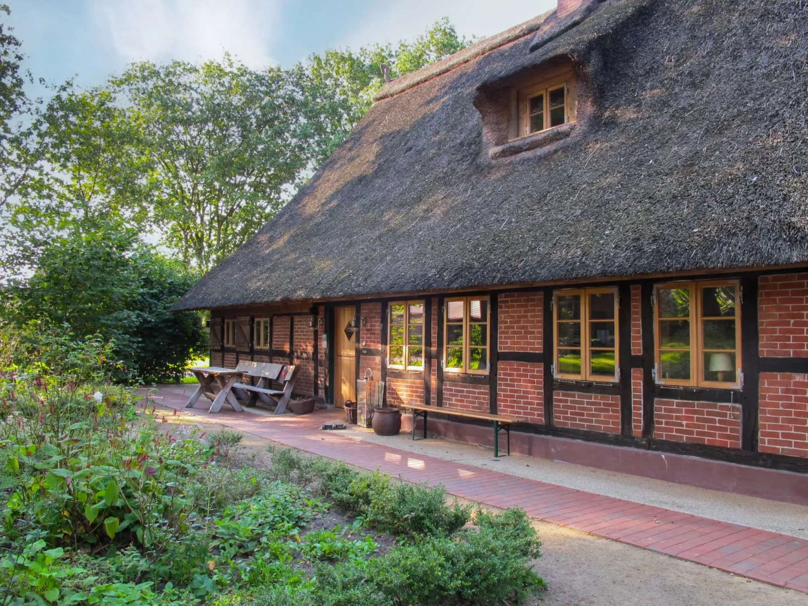 Dat Litsche Hus-Outside