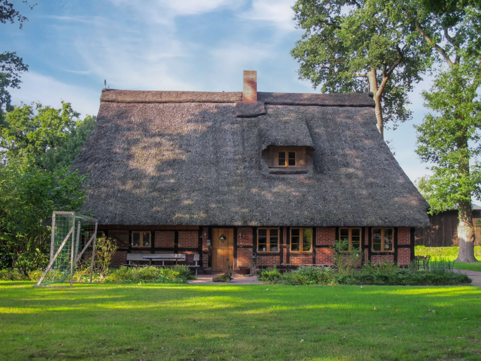 Dat Litsche Hus-Outside