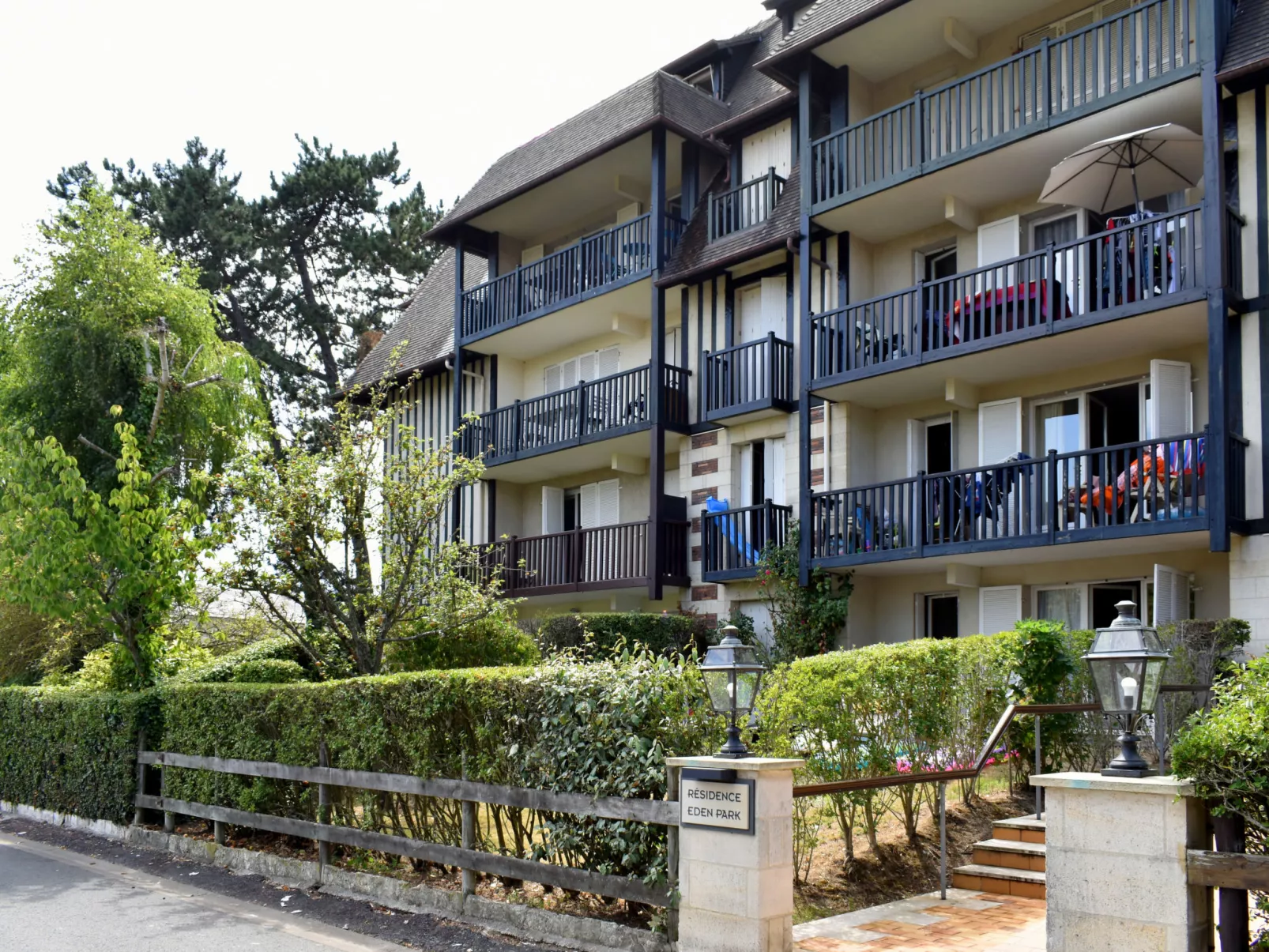 Eden Park-Outside