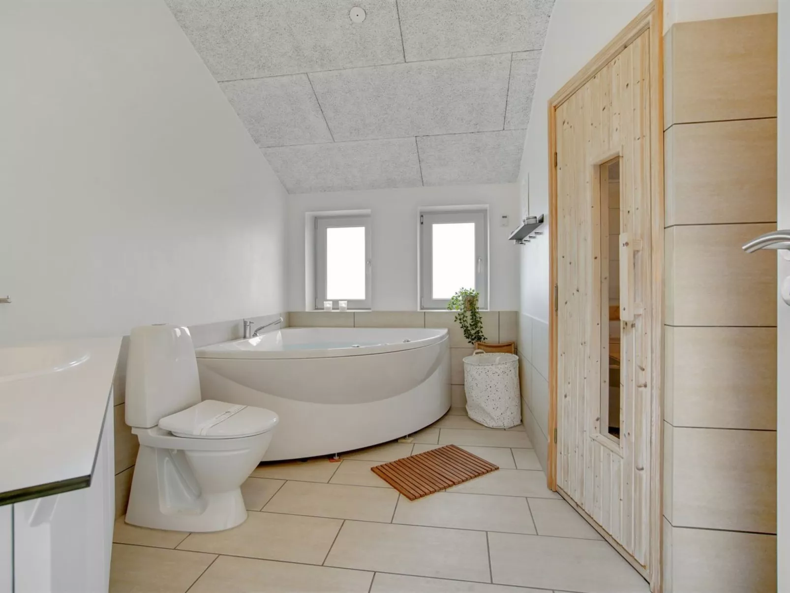 "Aija" - 375m from the sea-Inside