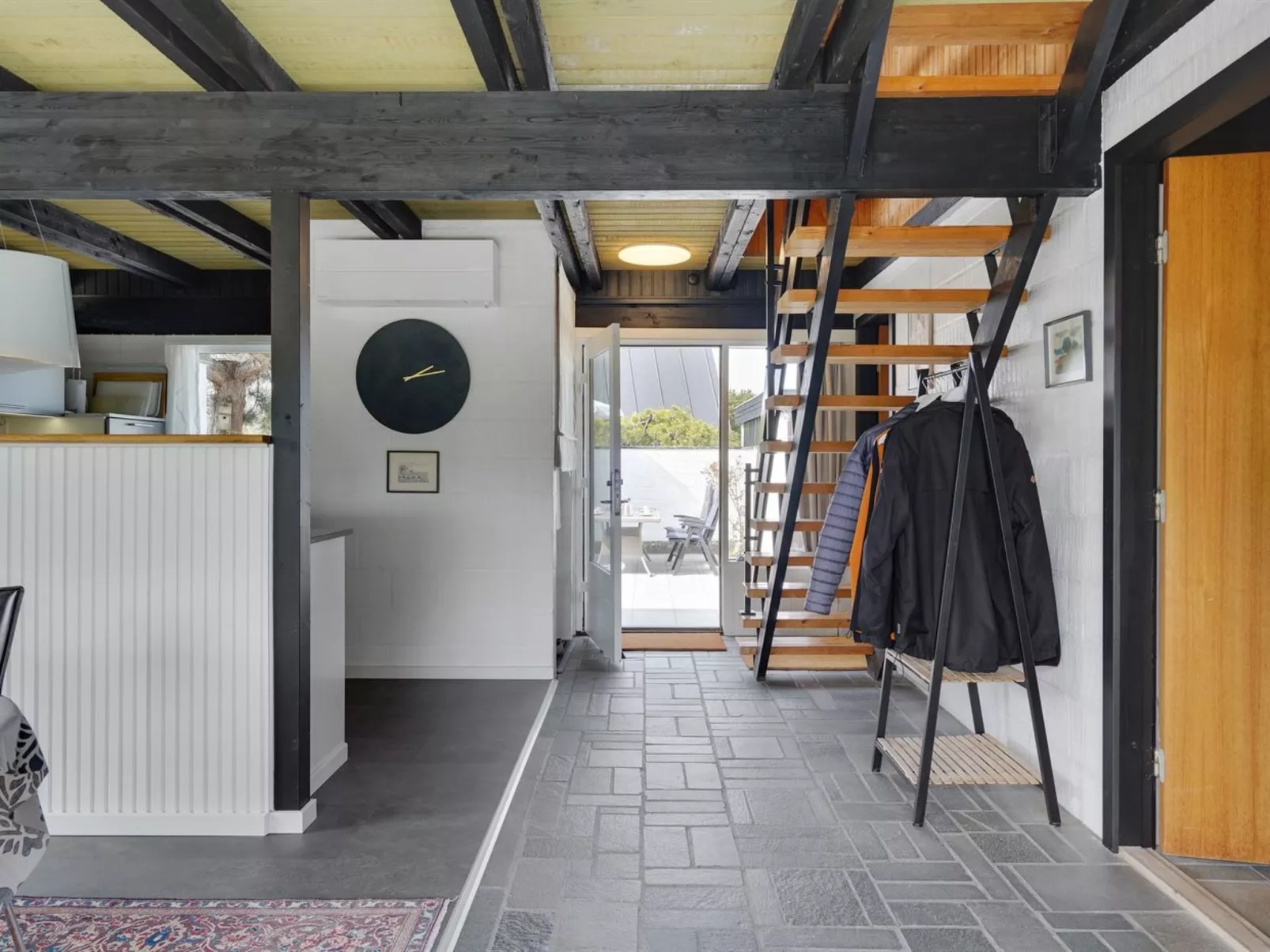 "Wiger" - 150m from the sea-Inside