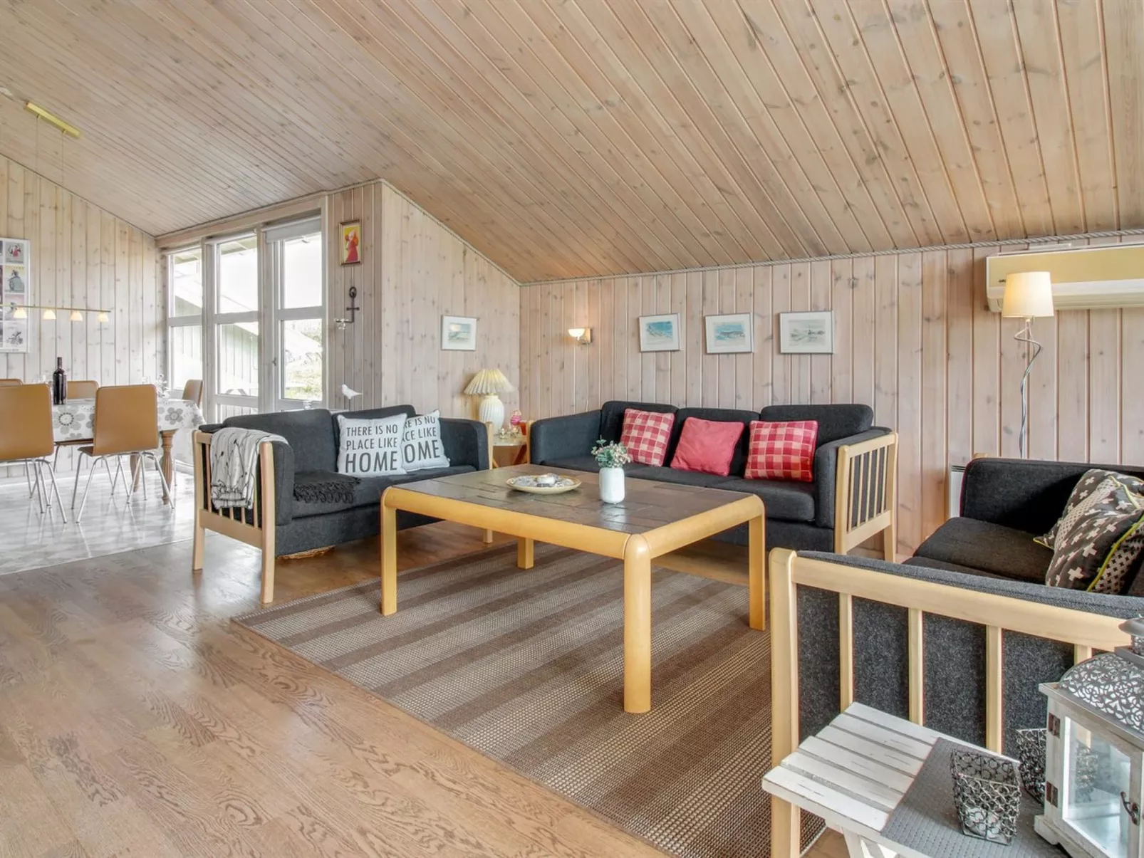 "Gedda" - 700m from the sea-Inside