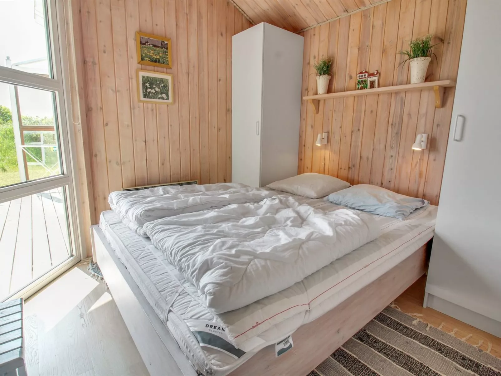 "Gedda" - 700m from the sea-Inside