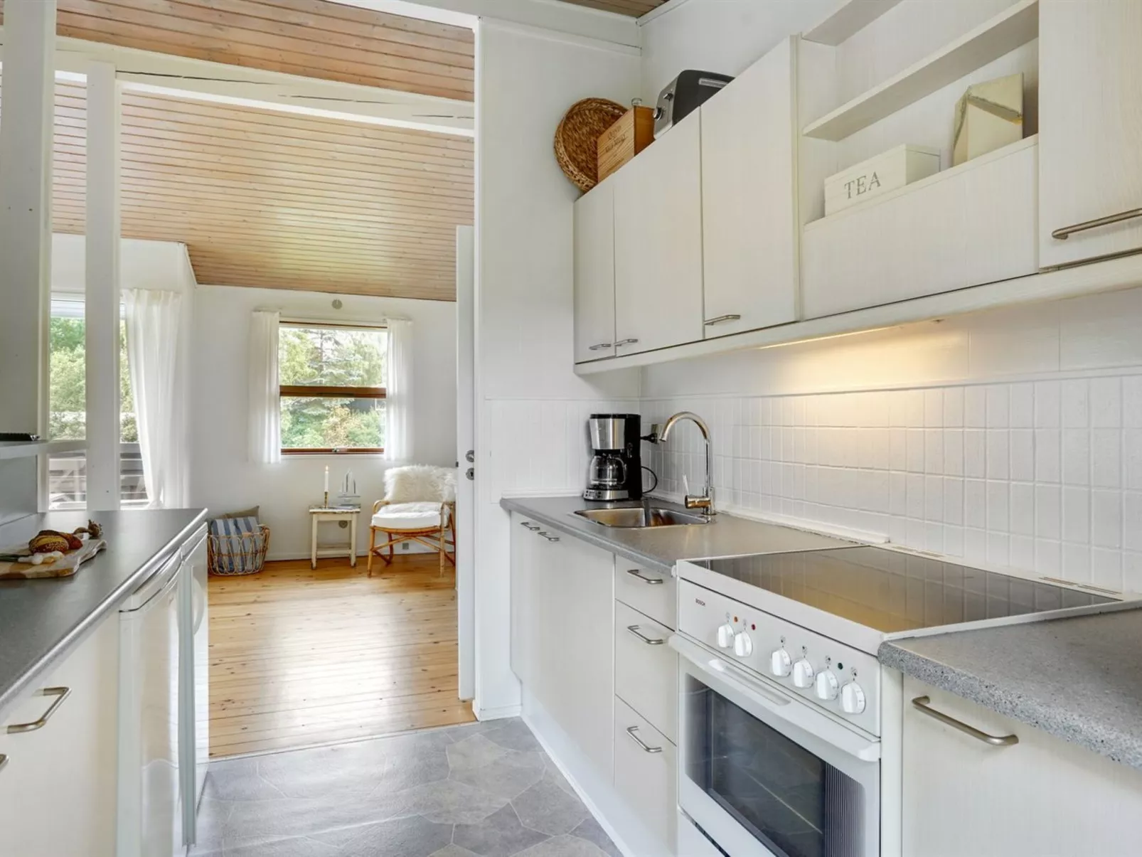 "Morten" - 500m from the sea-Inside