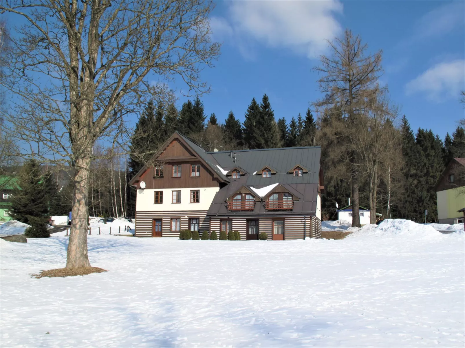 Harrachovka-Outside