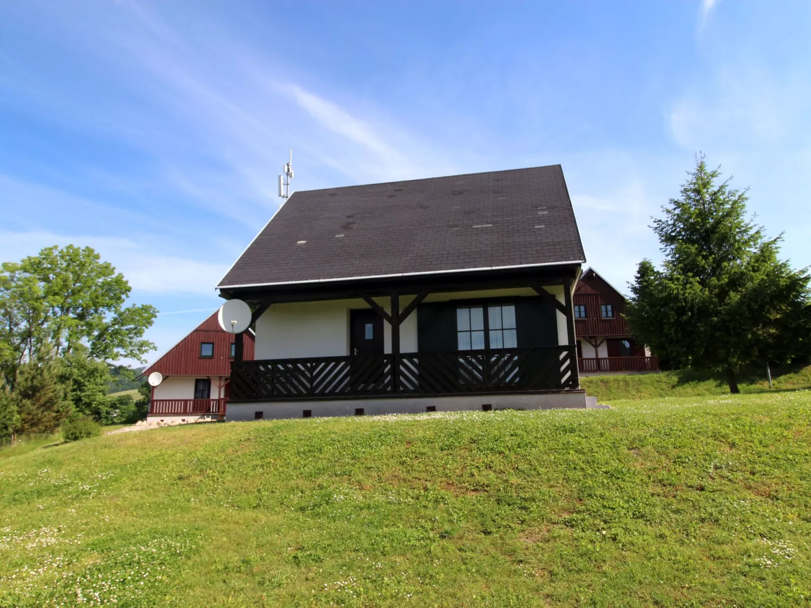 Holiday Hill 50-Draußen