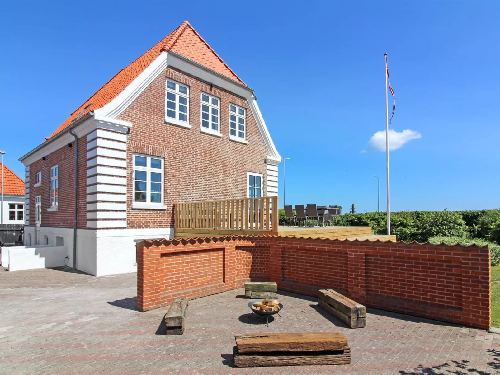 "Kosara" - 50m from the sea-Draußen