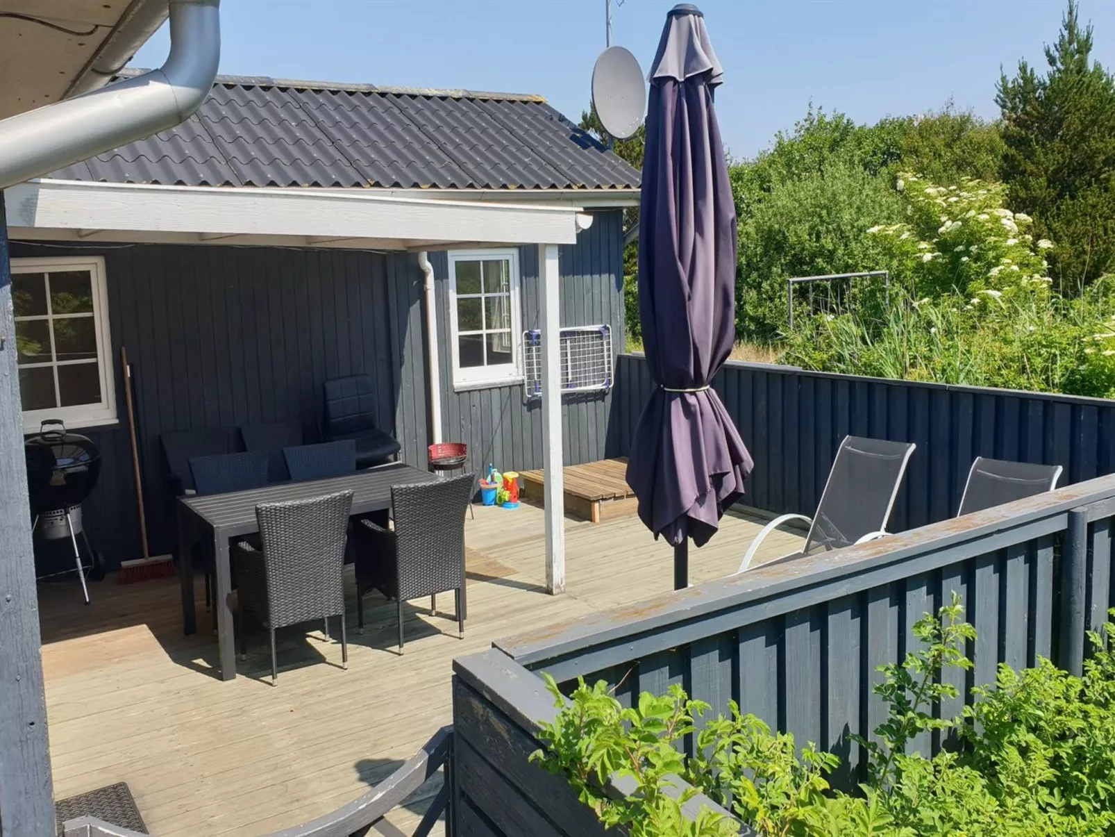 "Swana" - 550m from the sea-Outside