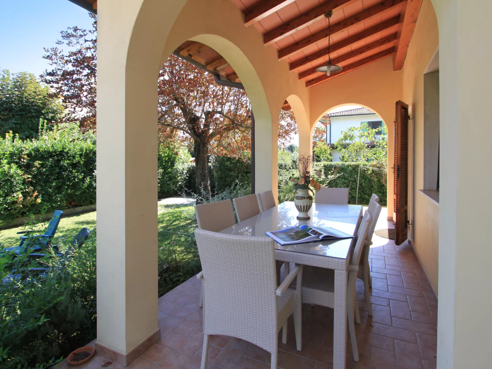 Villa Gino-Outside