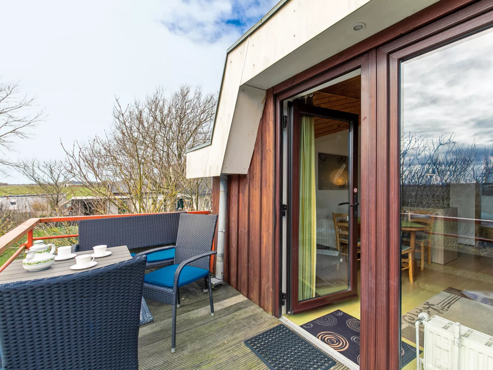 Nordsee-Ferienhaus-Outside