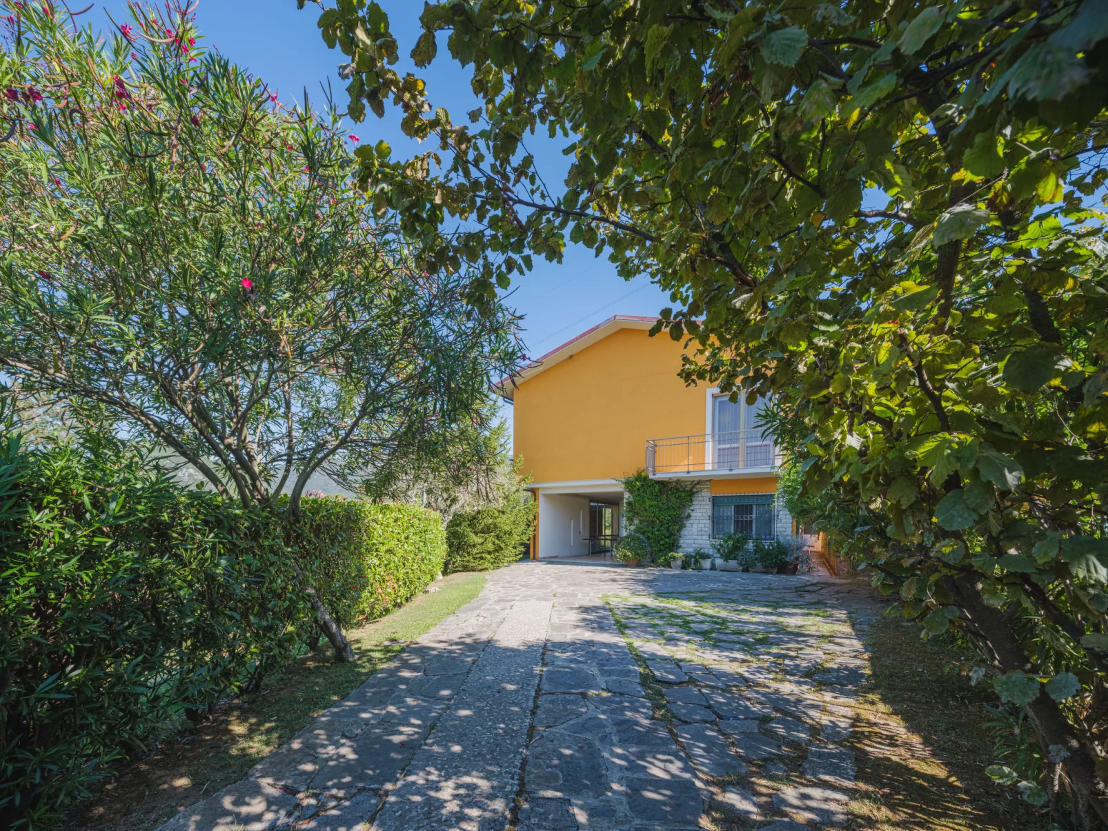 La Casa al Monte-Dehors