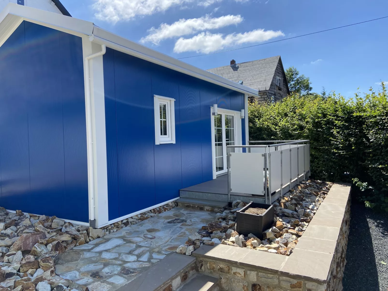 Tiny Haus Westerwald 16 Blue-Outside