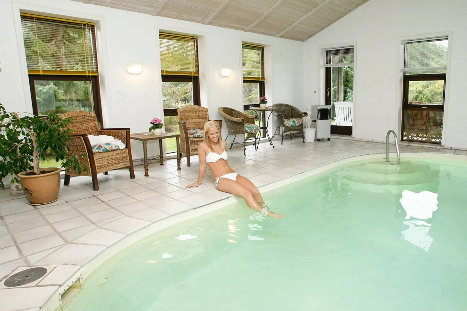12 person holiday home in Pandrup-By Traum-Pool