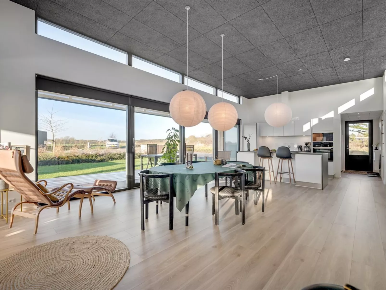 "Malfred" - 500m from the sea-Inside