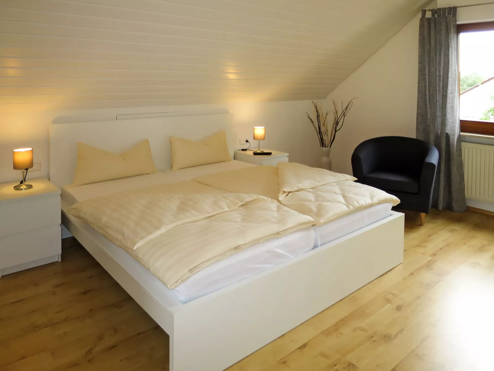 Land in Sicht-Inside