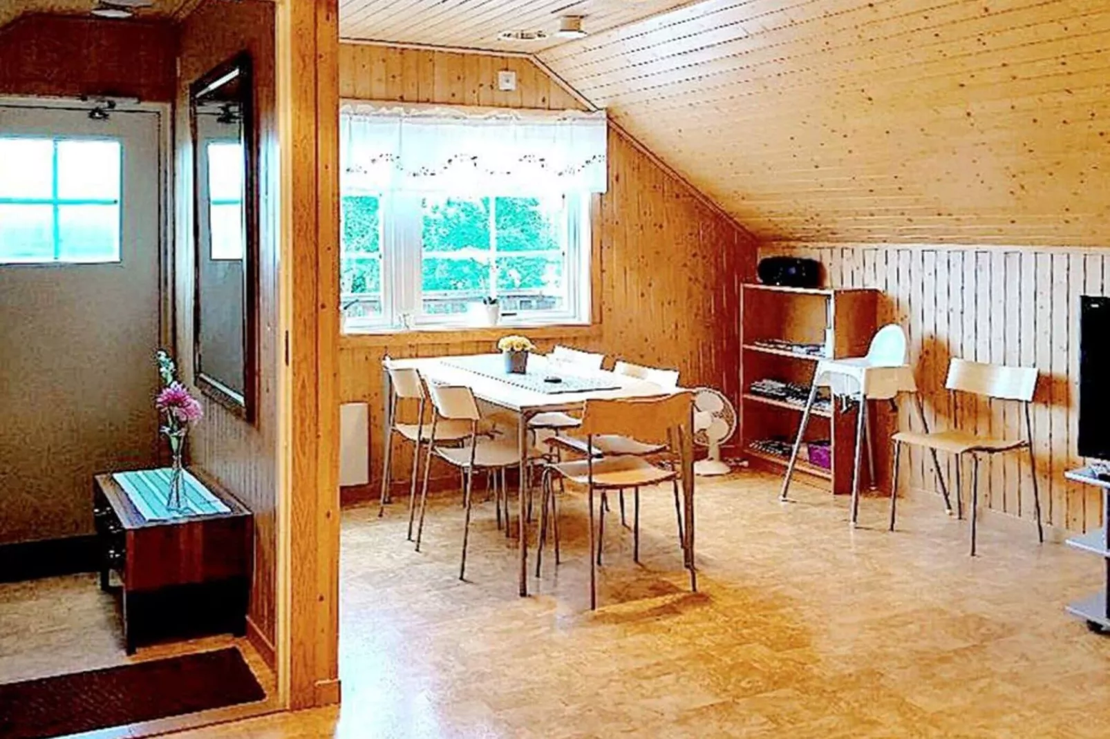 14351 - BYGDEGÅRDEN-Indoor