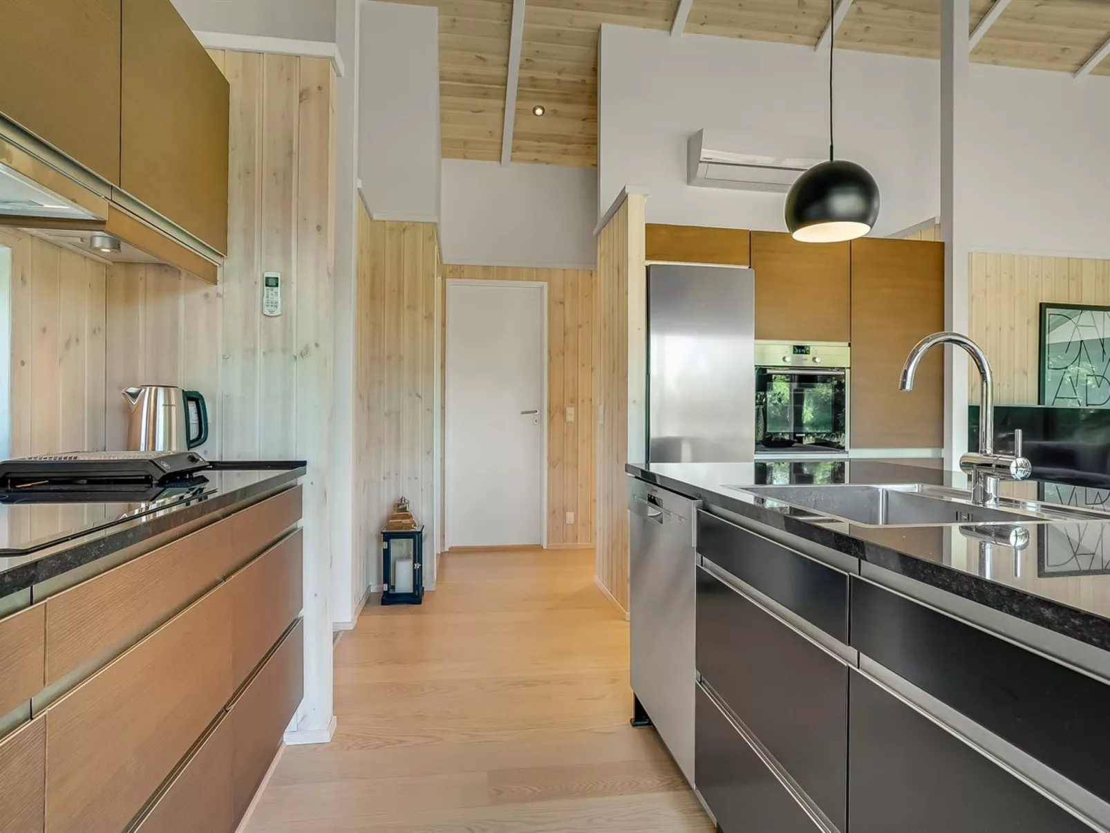 "Ilmarinen" - 561m from the sea-Inside
