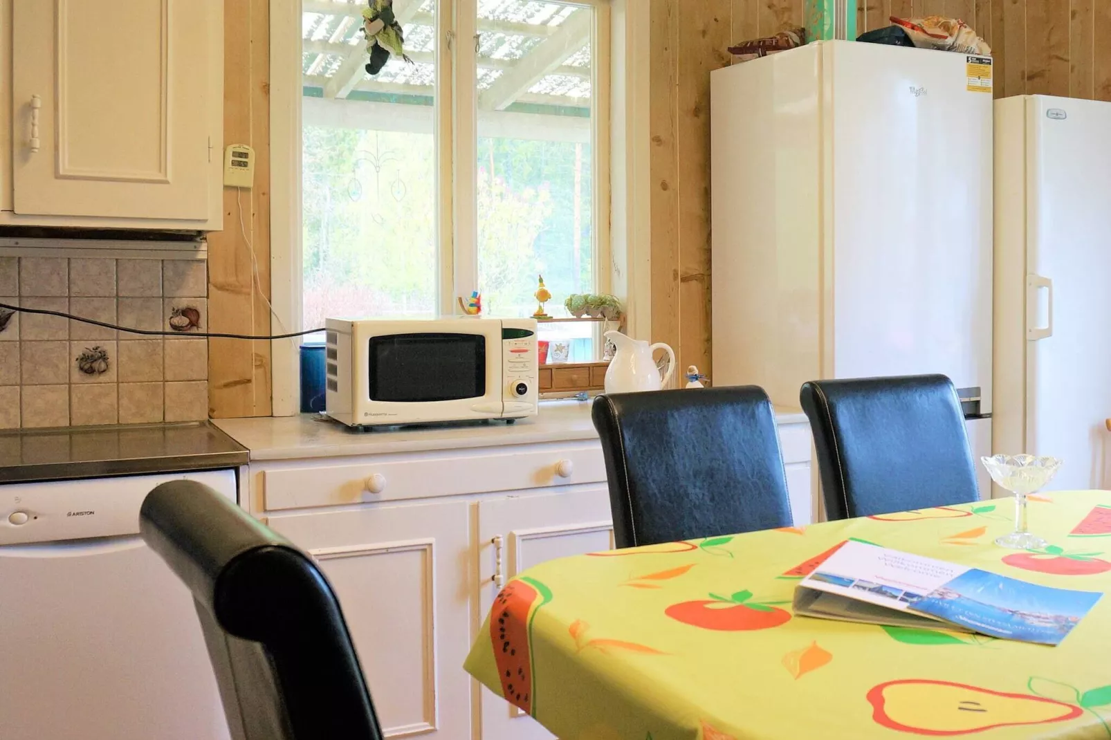 8 person holiday home in HOVA-By Traum-Indoor