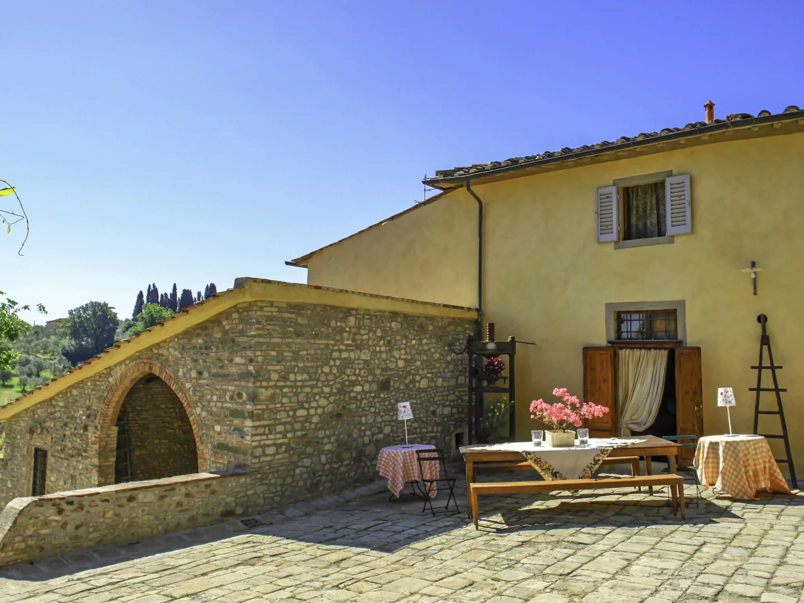 Casa delle Fiabe-Outside