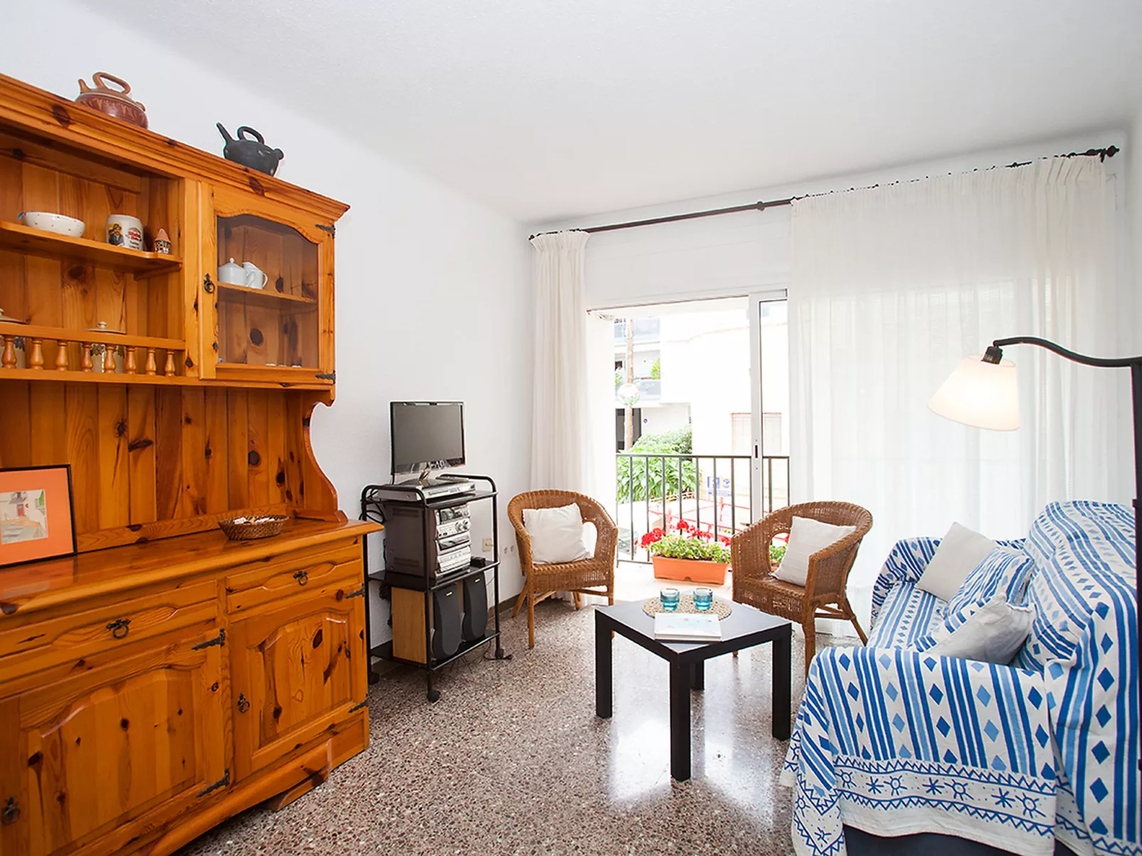 Sant Pol-Inside