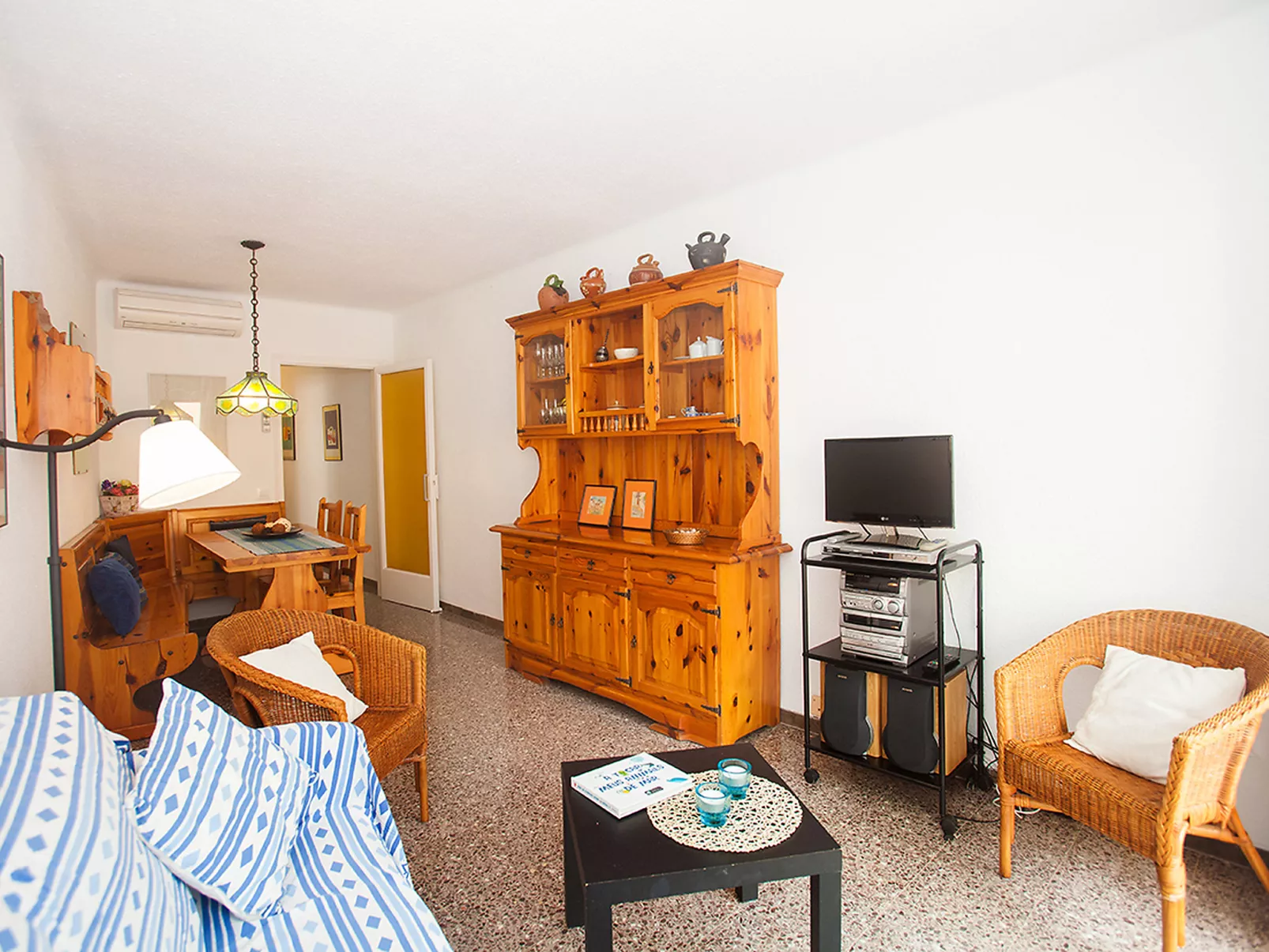 Sant Pol-Inside