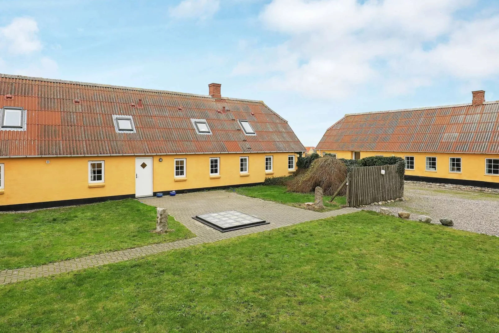 12 person holiday home in Lemvig-Outdoor