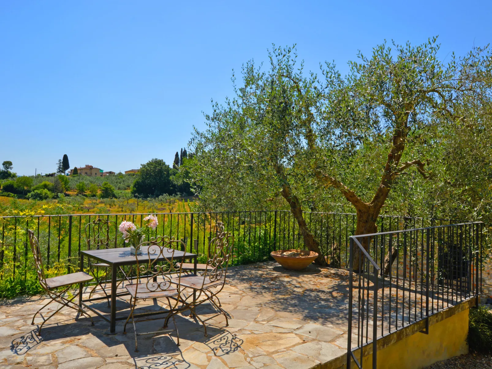 Casa delle Fiabe-Outside