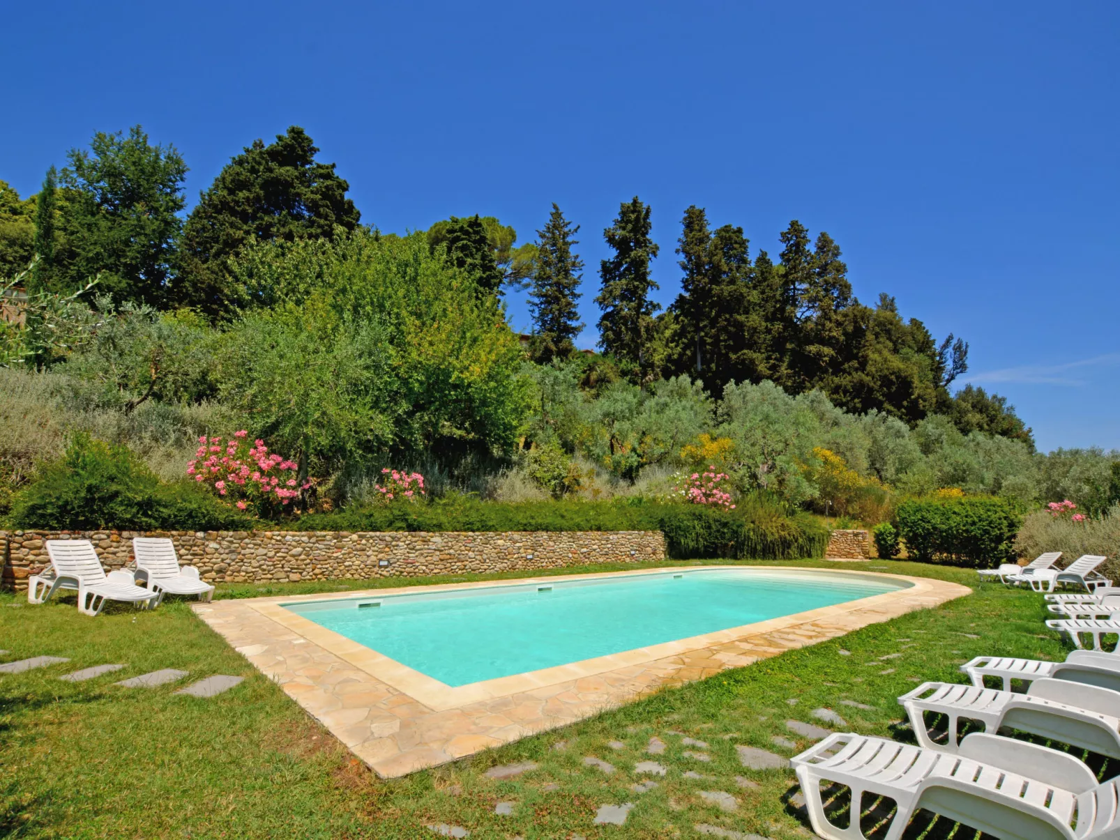 Casa delle Fiabe-Outside