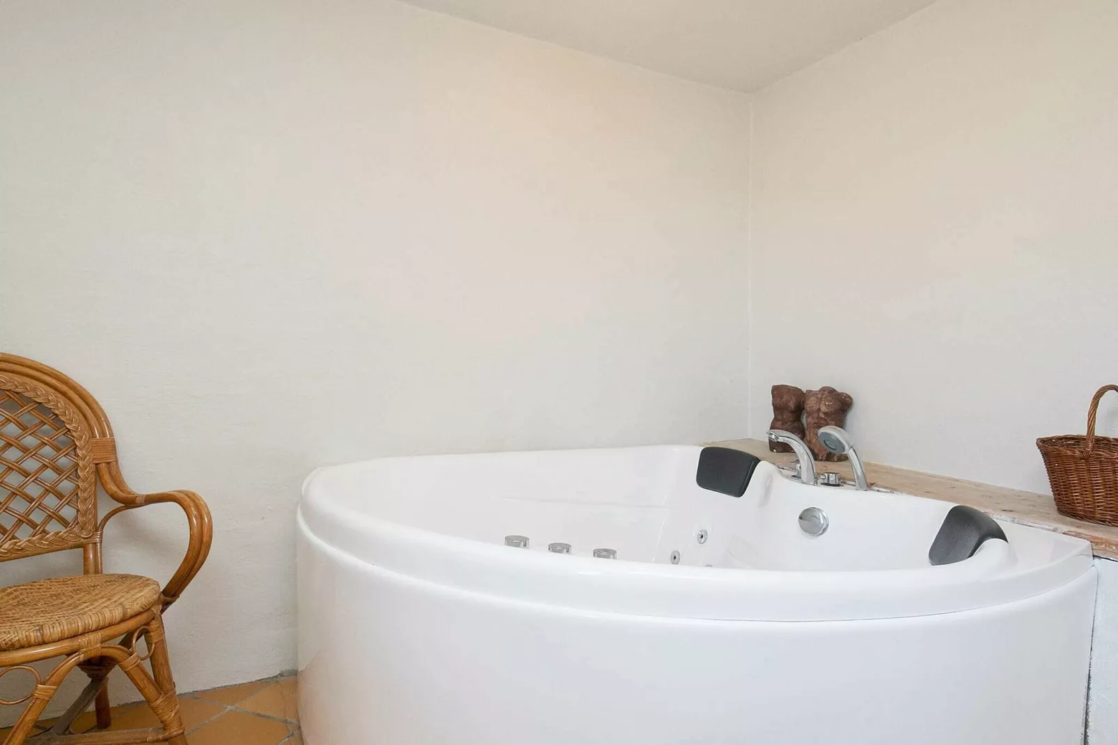 12 person holiday home in Lemvig-Spa