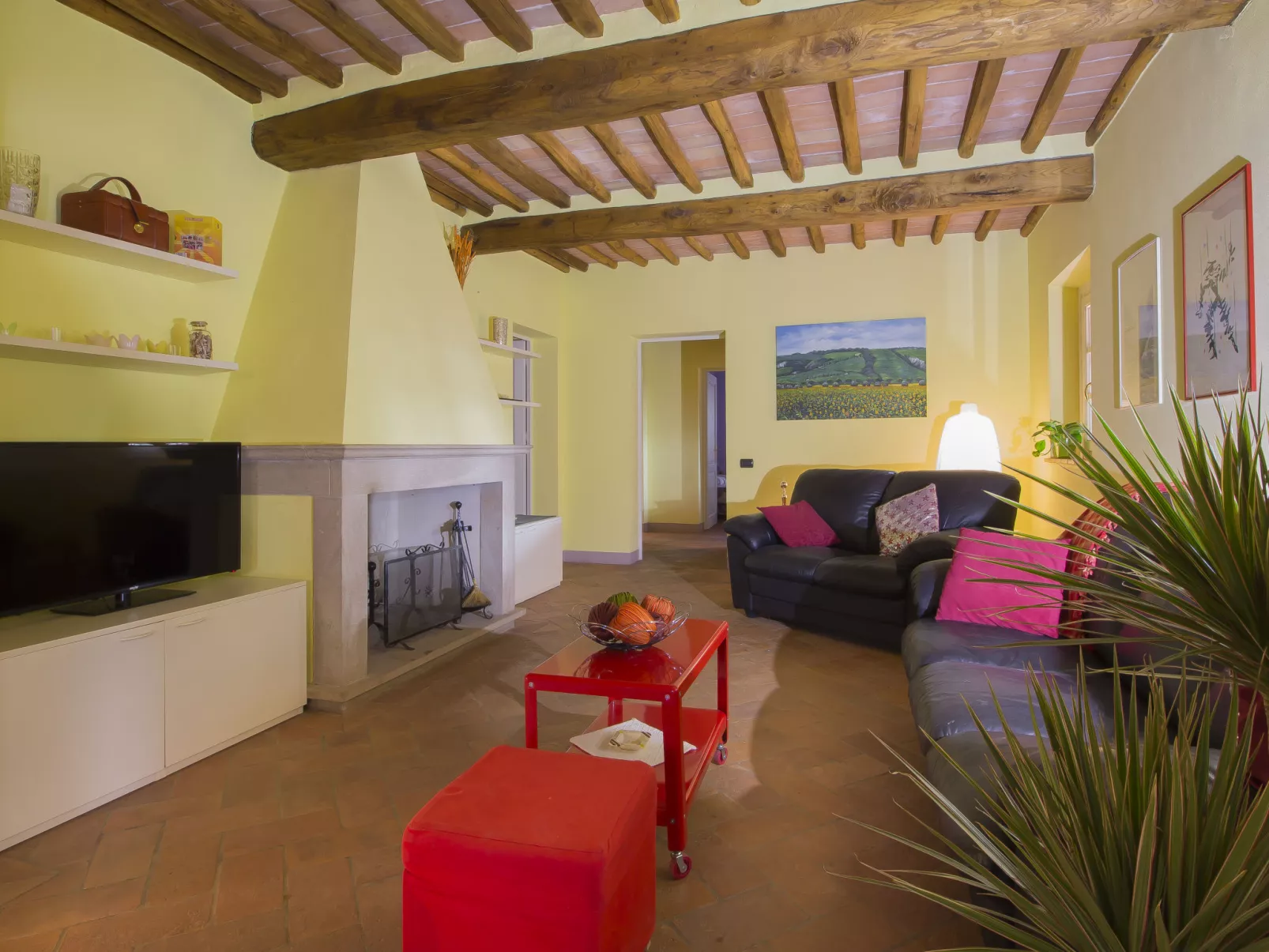 Villa il Pellicano-Inside