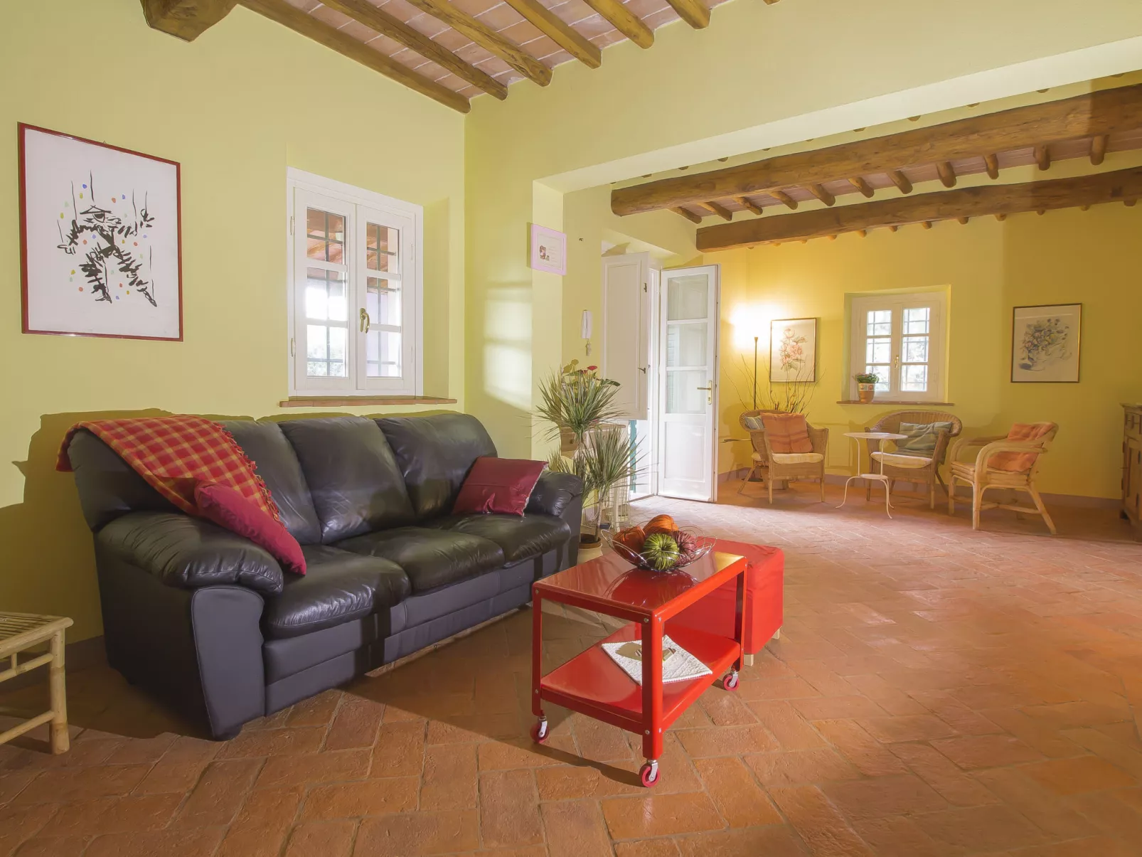 Villa il Pellicano-Inside