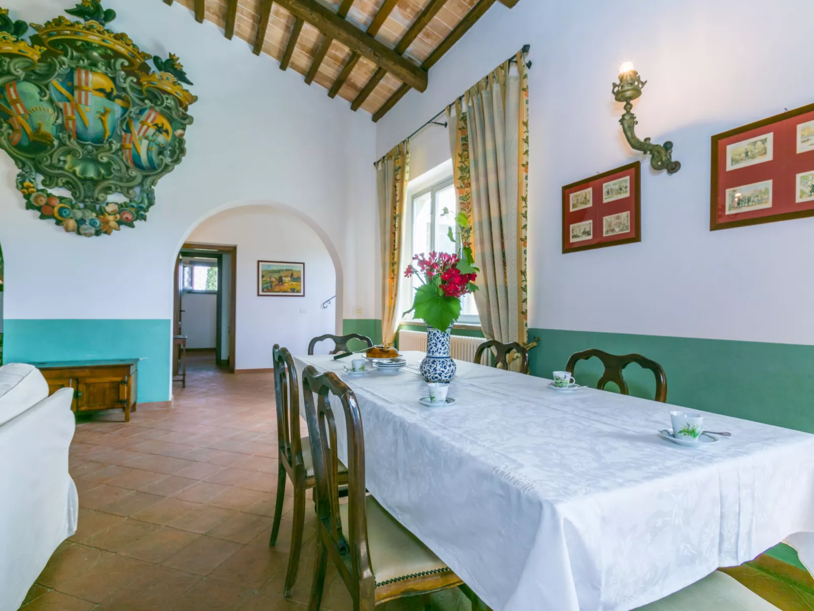 Casa dell'Arco-Inside