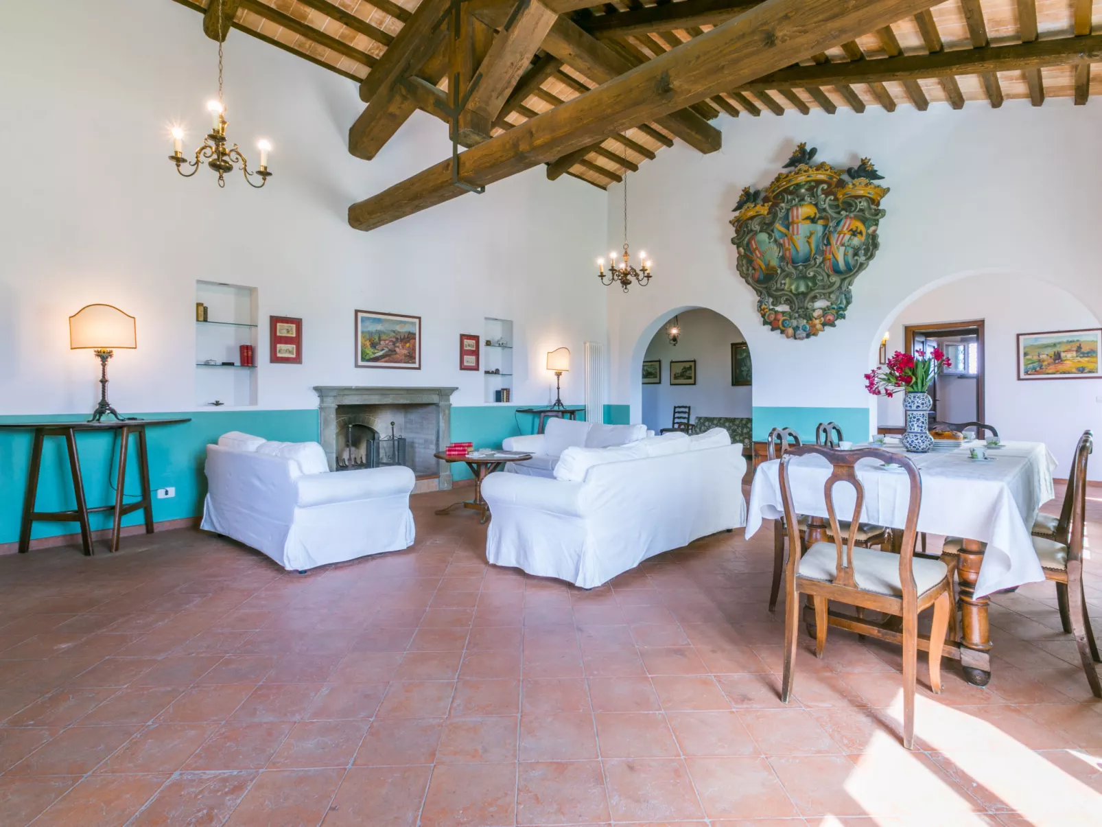 Casa dell'Arco-Inside