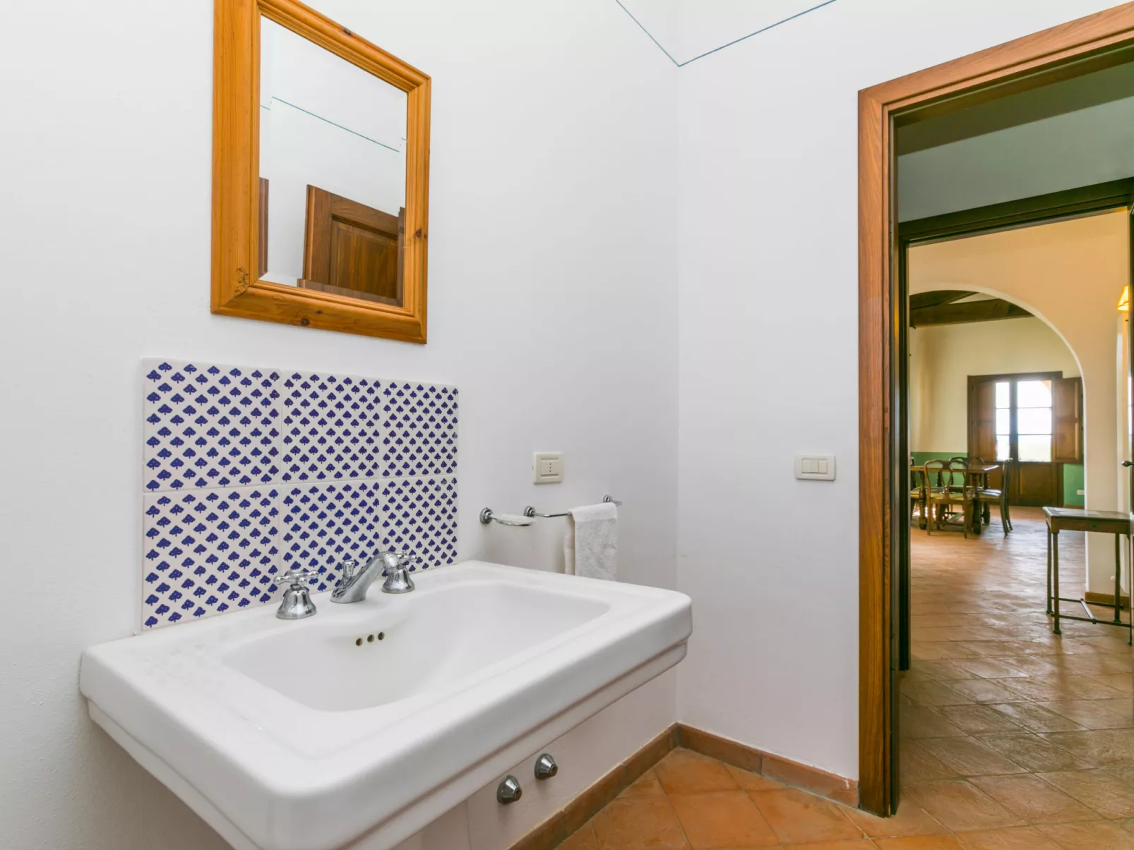 Casa dell'Arco-Inside