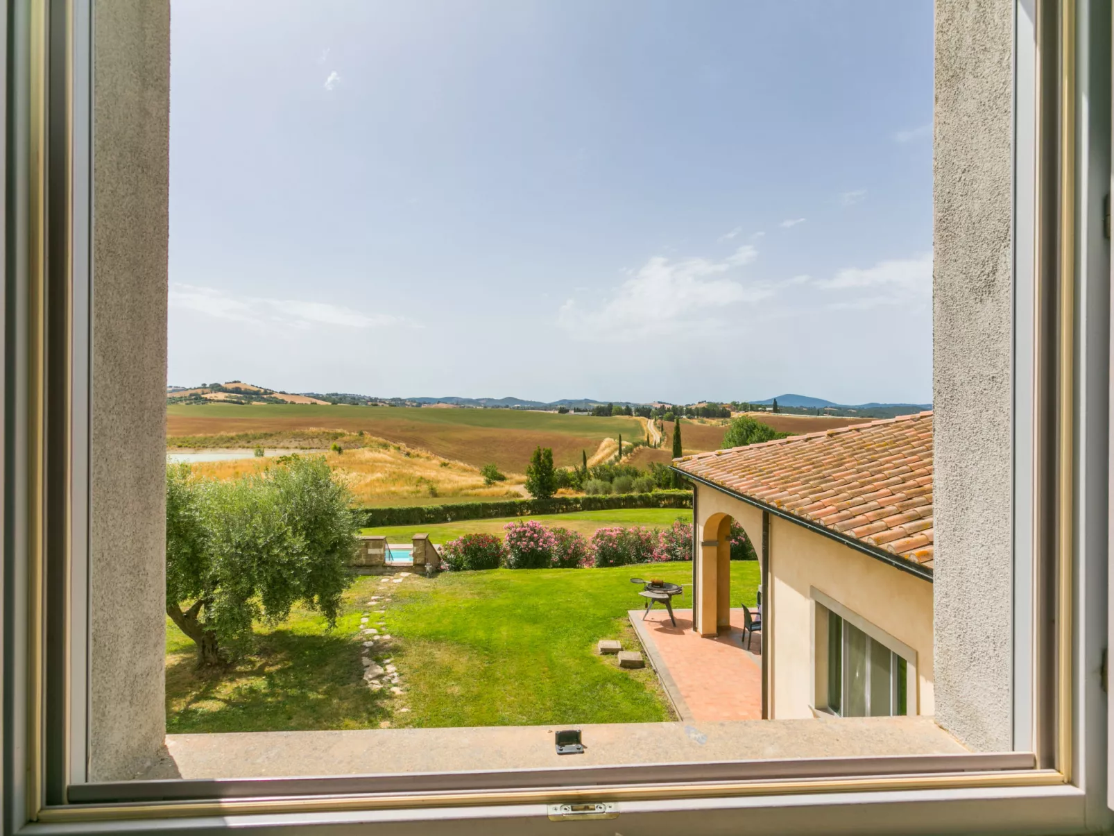 Casa dell'Arco-Outside