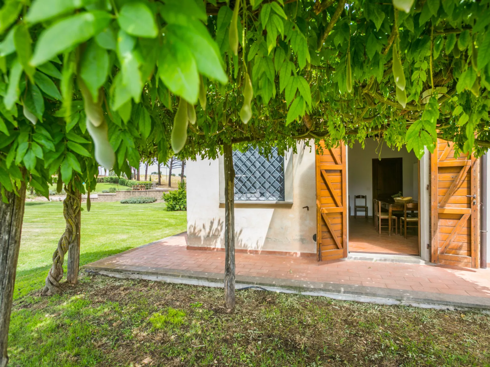 Casa dell'Arco-Outside