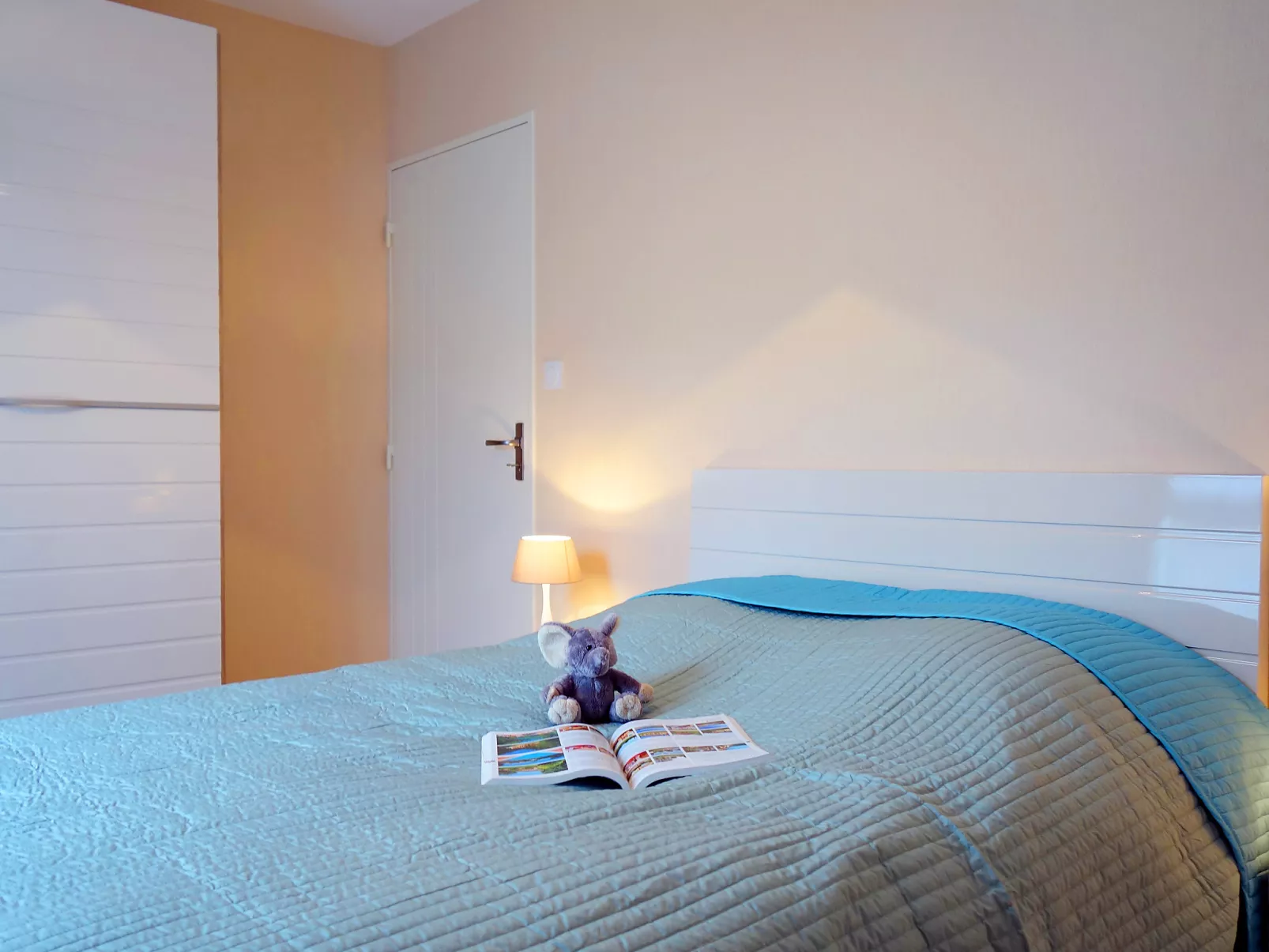 Le Clos Bastille-Inside