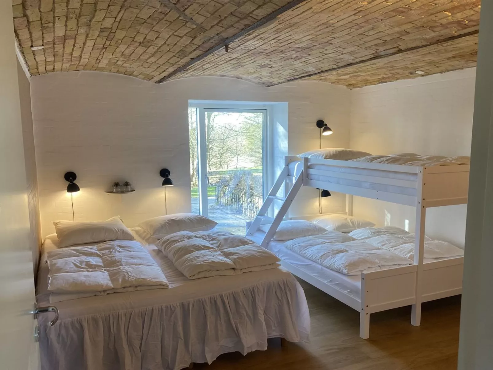 "Thilo" - 2.3km from the sea-Dedans