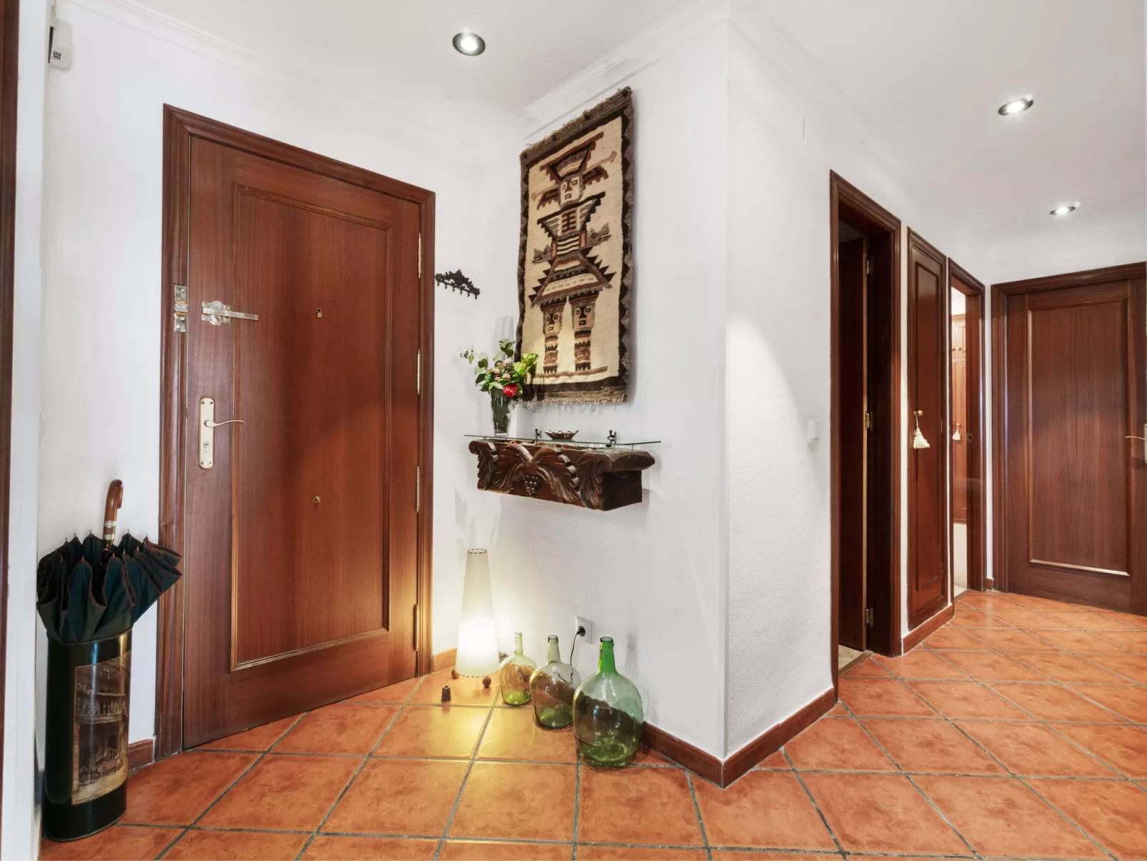 EssensacionesHome / Los Almendros-Inside